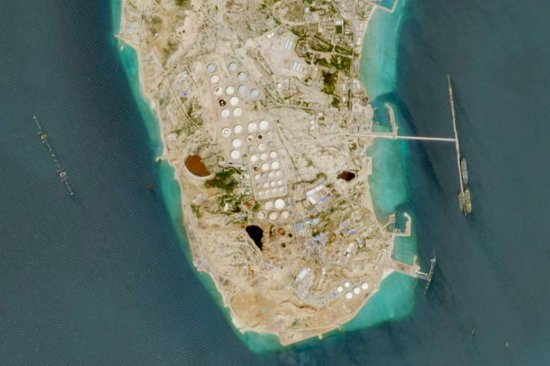 美国评估夺取哈尔克岛石油出口枢纽计划 向中东派遣海军陆战队员