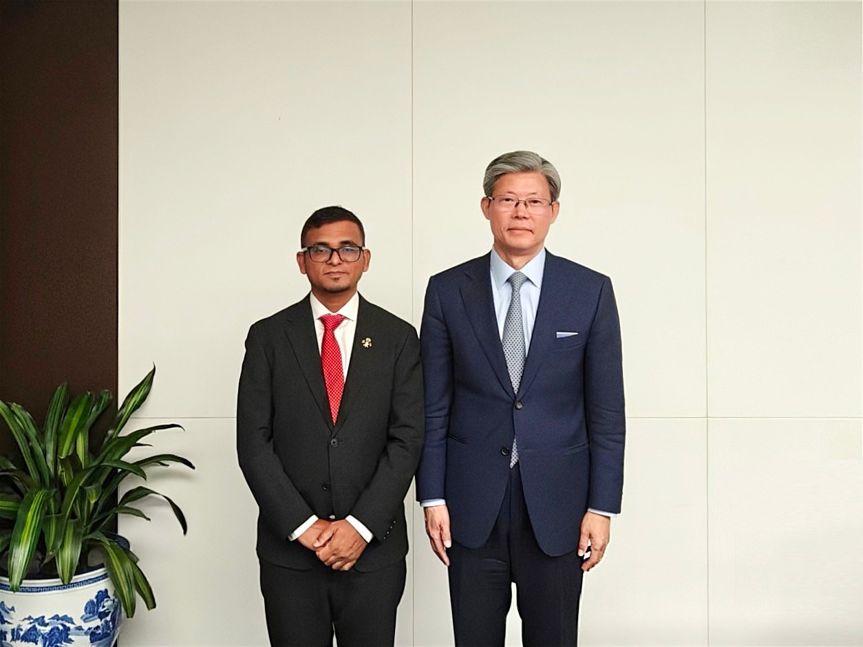 中国人民银行副行长宣昌能会见马尔代夫货币管理局行长阿哈迈德·穆纳瓦尔