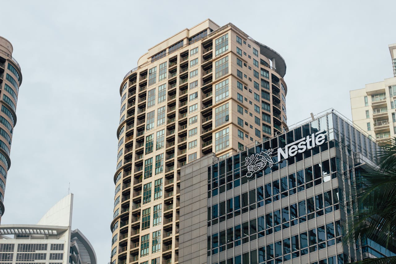 销售额连年下滑，雀巢中国高层大洗牌，太太乐、徐福记CEO一周内双双离职